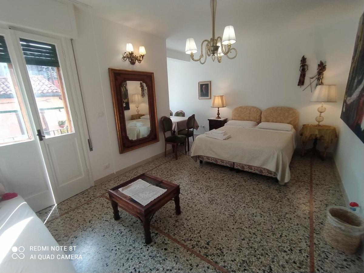 Casa Gialla Венеция Экстерьер фото